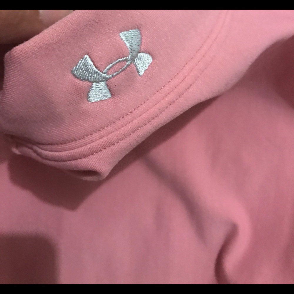Large Under Armour Rose Mockneck